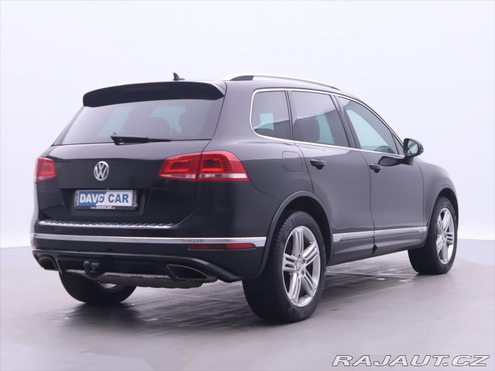Volkswagen Touareg 3,0 TDI V6 DSG R-LINE CZ 2014