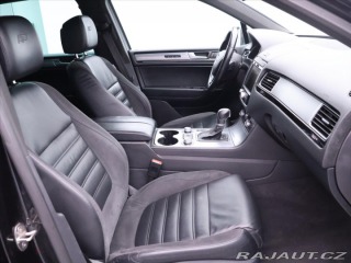 Volkswagen Touareg 3,0 TDI V6 DSG R-LINE CZ 2014