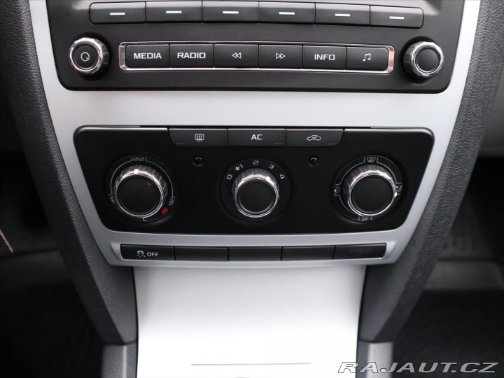 Škoda Octavia 1,4 TSI 90 kW Ambiente 2010