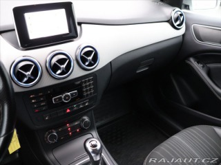 Mercedes-Benz B 1,6 200i 138kW Navi Xenon 2011