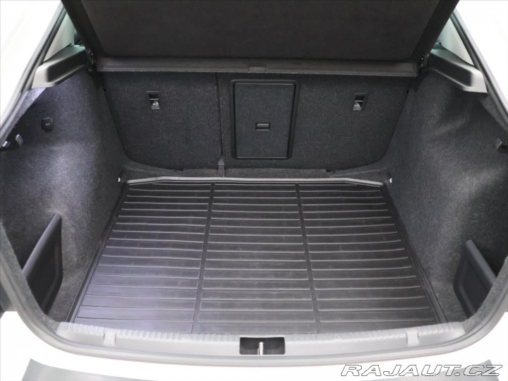 Škoda Rapid 1.0 TSI 81kW CZ Style Xen 2017