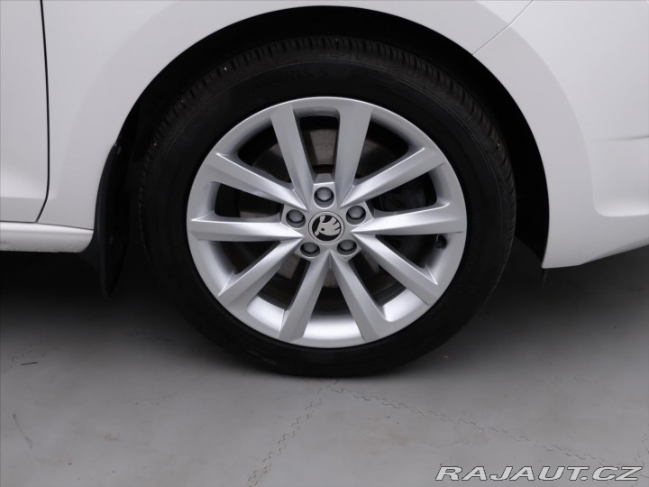Škoda Rapid 1.0 TSI 81kW CZ Style Xen 2017