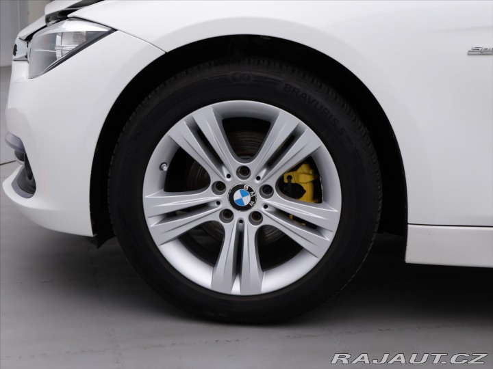 BMW 3 2,0 320i 135kW CZ xDrive 2017