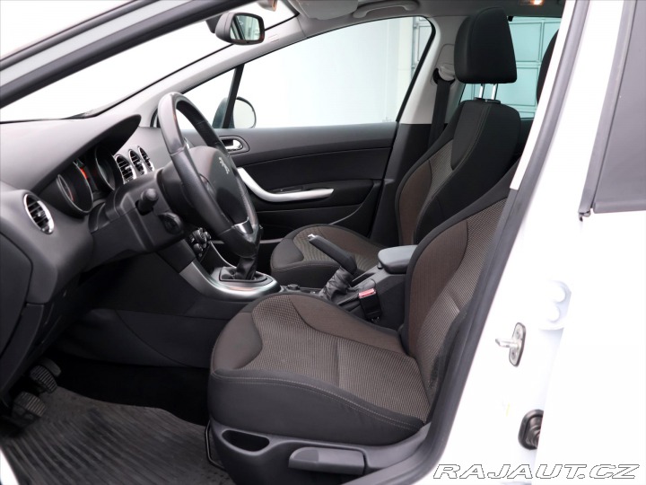 Peugeot 308 1,6 16V 88kW CZ Serv.Knih 2013