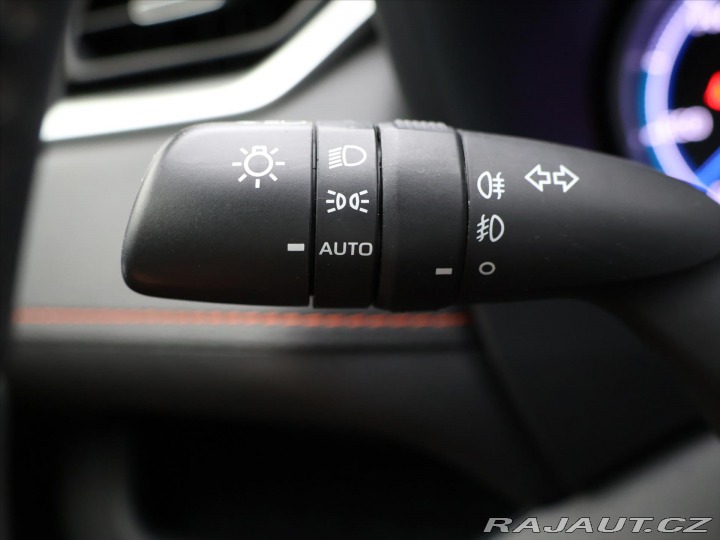 Toyota RAV4 2,5 Hybrid 131kW Adventur 2022
