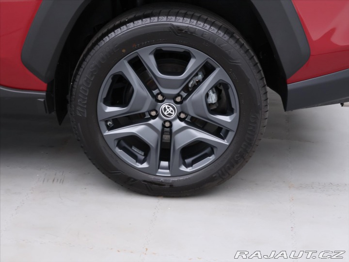 Toyota RAV4 2,5 Hybrid 131kW Adventur 2022