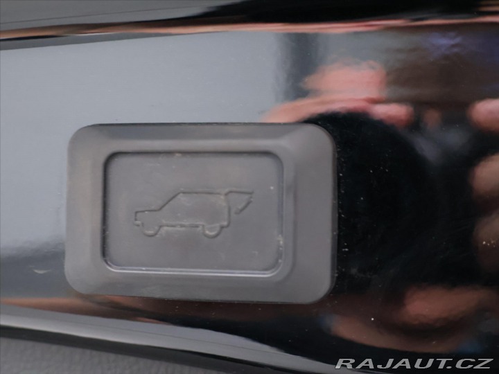 Toyota RAV4 2,5 Hybrid Black Edition 2020