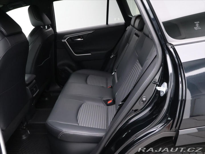 Toyota RAV4 2,5 Hybrid Black Edition 2020