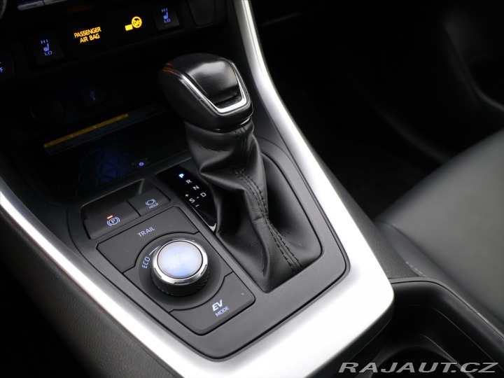 Toyota RAV4 2,5 Hybrid Black Edition 2020