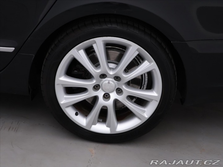 Škoda Superb 3,6 FSI 191kW 4x4 Eleganc 2010