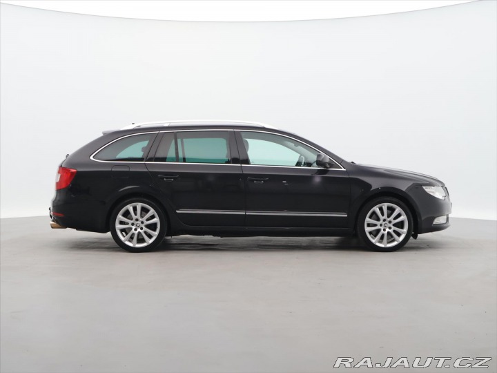 Škoda Superb 3,6 FSI 191kW 4x4 Eleganc 2010