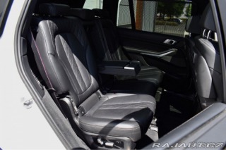 BMW X7 4,4 M50i 390KW/2021/7MI 1800