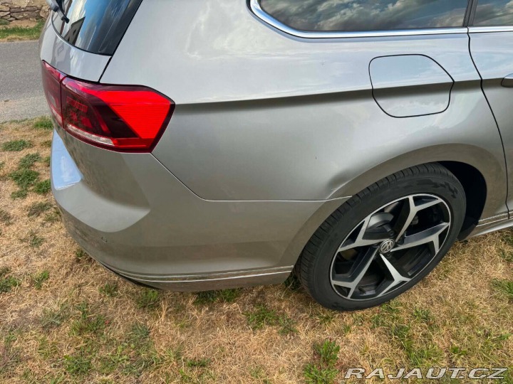 Volkswagen Passat Variant 2,0 TDI R-line 2020