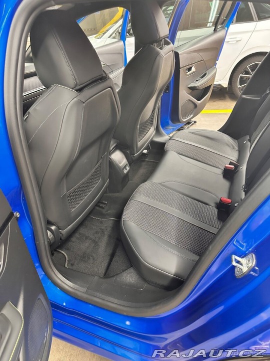 Peugeot 208 1,2 GT,AUTOMAT EAT8 /13 2023