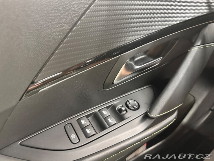 Peugeot 208 1,2 GT,AUTOMAT EAT8 /13 2023