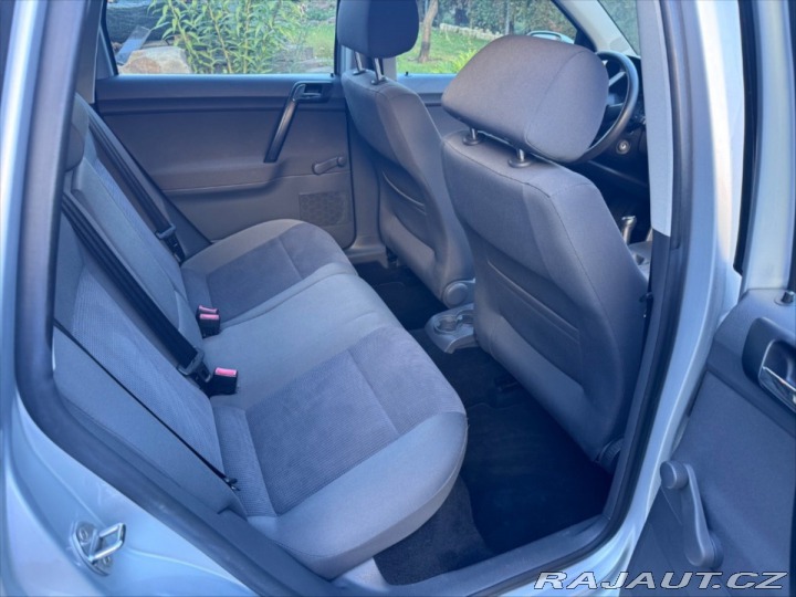 Volkswagen Polo 1,2 výkon 40kW, rok výr 2006