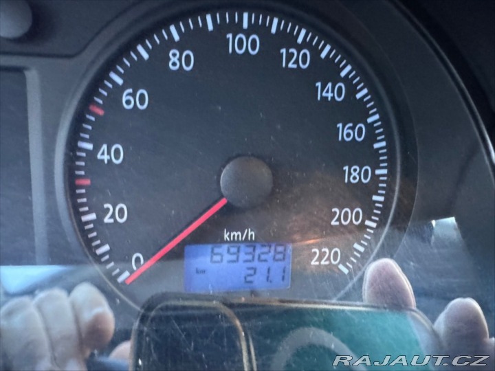 Volkswagen Polo 1,2 výkon 40kW, rok výr 2006