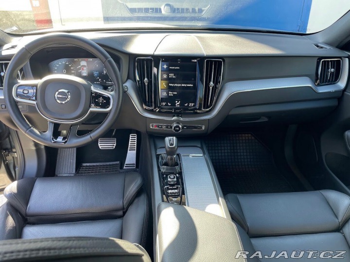 Volvo XC60 2,0 R Design 2018