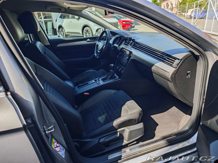 Volkswagen Passat 2.0 TDi Highline ACC Manu 2017