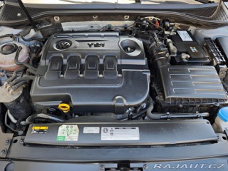 Volkswagen Passat 2.0 TDi Highline ACC Manu 2017