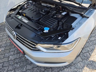 Volkswagen Passat 2.0 TDi Highline ACC Manu 2017