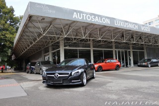 Mercedes-Benz SL Mercedes-Benz SL 500 Blue