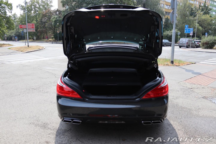 Mercedes-Benz SL Mercedes-Benz SL 500 Blue 2012
