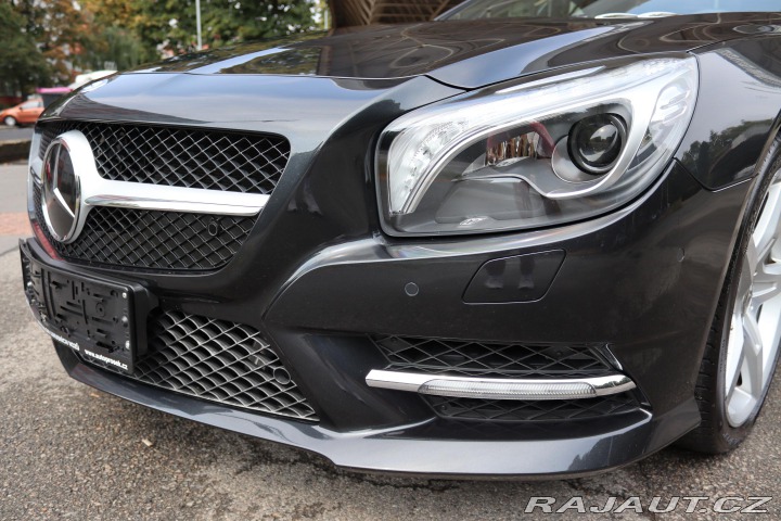 Mercedes-Benz SL Mercedes-Benz SL 500 Blue 2012