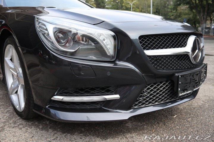 Mercedes-Benz SL Mercedes-Benz SL 500 Blue 2012