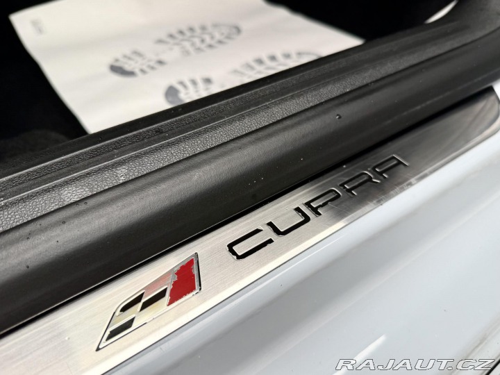 Seat Leon 2,0 ST Cupra 206kW Automa 2015
