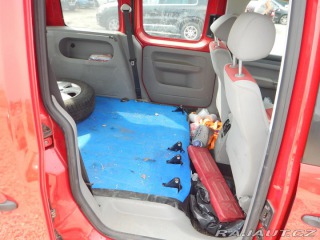 Volkswagen Caddy 1.6i, DIGIKLIMA 2009
