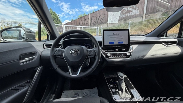 Toyota Corolla Cross 1.8. STYLE - zimní komple 2026