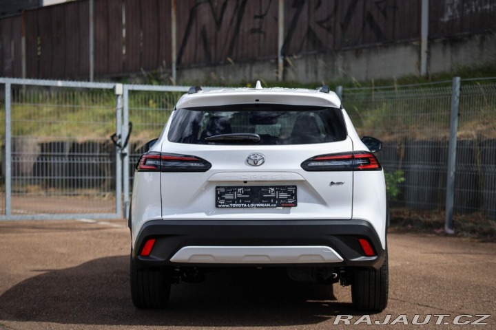 Toyota Corolla Cross 1.8. STYLE SKLADOVÝ VŮZ 2026