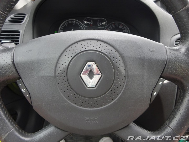 Renault Laguna 2.0dCi 110kW KŮŽE SERVIS 2007
