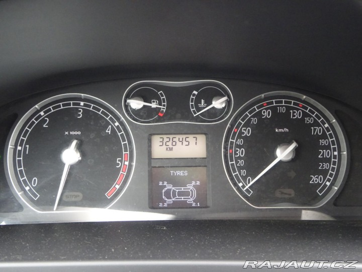 Renault Laguna 2.0dCi 110kW KŮŽE SERVIS 2007