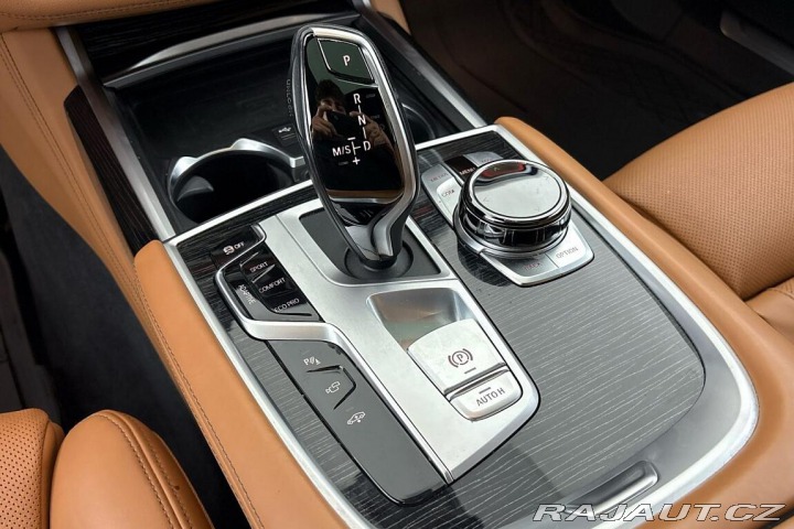 BMW 7 750d xDrive 2020