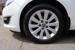 Opel Astra Opel Astra J Sports Toure 2013