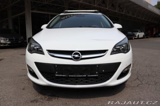 Opel Astra Opel Astra J Sports Toure 2013