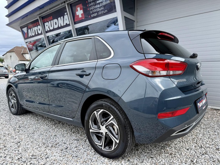 Hyundai i30 1,5 T-GDI DCT Smart Autom 2023