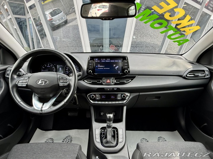 Hyundai i30 1,5 T-GDI DCT Smart Autom 2023