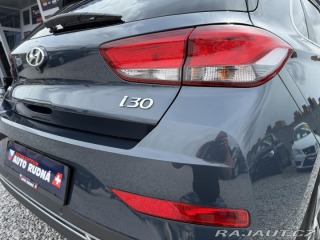 Hyundai i30 1,5 T-GDI DCT Smart Autom 2023