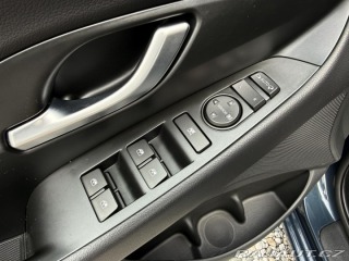 Hyundai i30 1,5 T-GDI DCT Smart Autom 2023