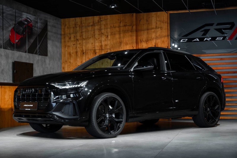 Audi Q8