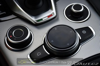 Alfa Romeo Stelvio 2.2D VELOCE Q4 H&K PA 2024