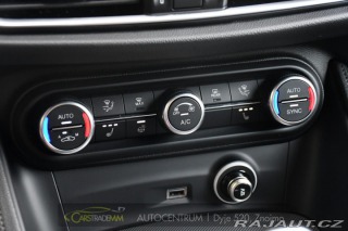 Alfa Romeo Stelvio 2.2D VELOCE Q4 H&K PA 2024