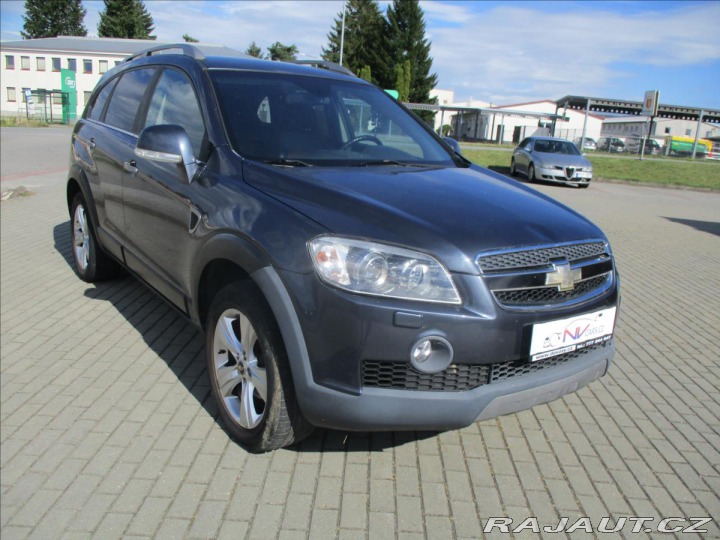 Chevrolet Captiva 2,0 LT medium S 4x4 7mist 2008