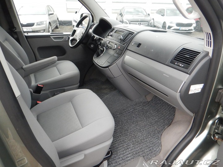 Volkswagen Multivan 2.5 TDI, 96 kW 2008
