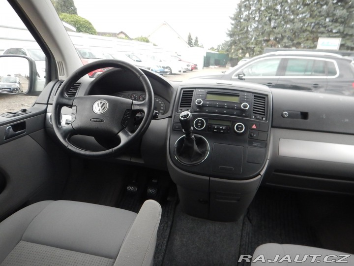 Volkswagen Multivan 2.5 TDI, 96 kW 2008