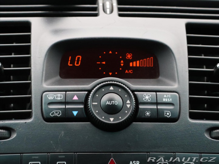 Mercedes-Benz Viano 3,0 CDI 165kW Aut. 6-Míst 2011