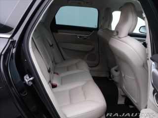 Volvo V90 2,0 D4 140kW Drive-E Mome 2019